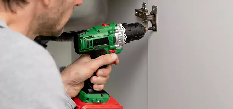 Commercial Door Hinge Repair Chicopee